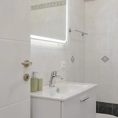 Borgo Teresiano Center Comfort * Trieste
